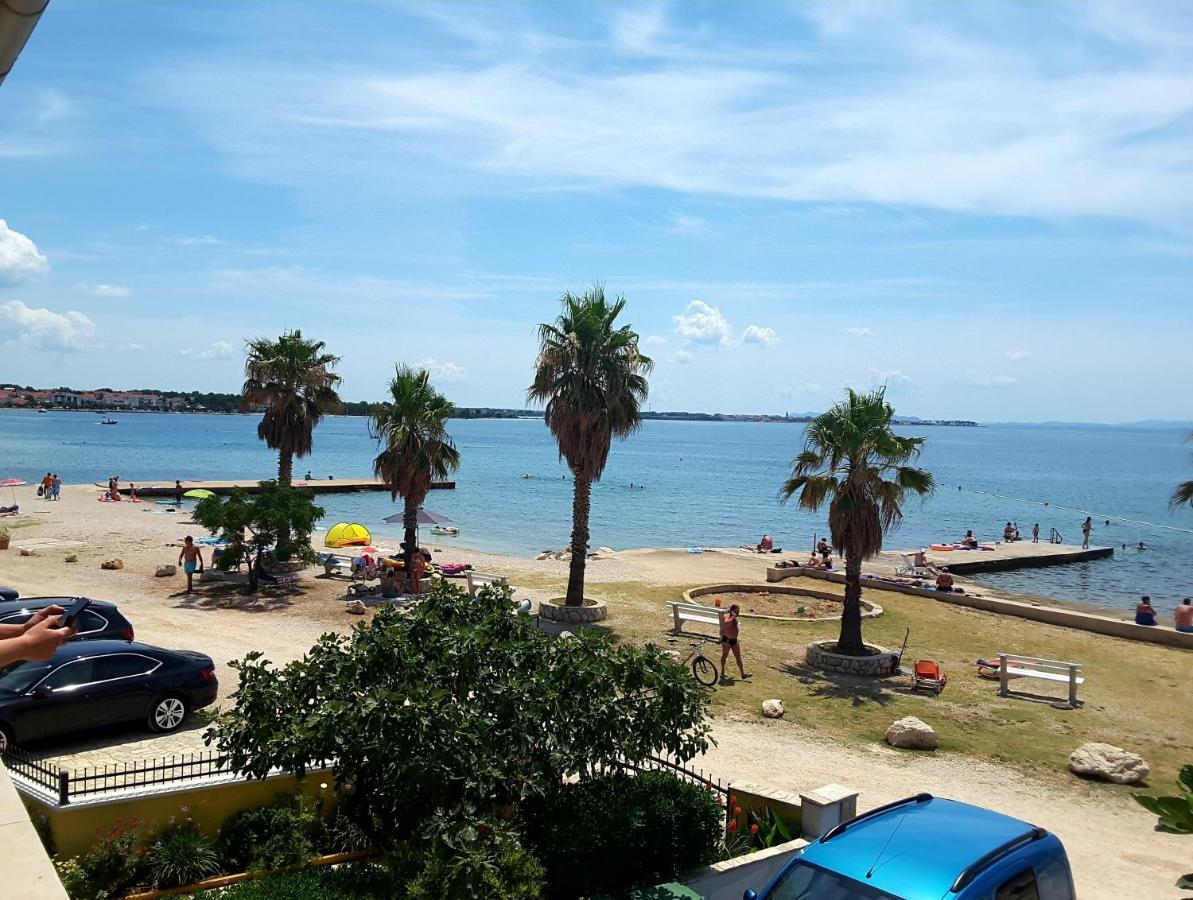 Deby Beach House Vir Extérieur photo